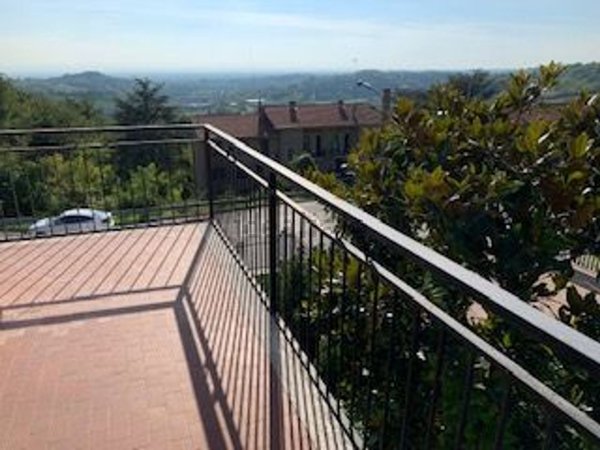 casa indipendente in vendita a San Salvatore Monferrato