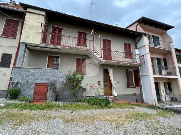 casa semindipendente in vendita a San Salvatore Monferrato