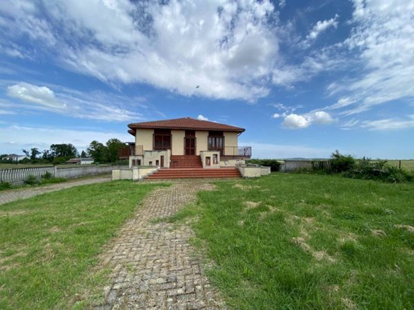 casa indipendente in vendita a San Salvatore Monferrato in zona Fosseto