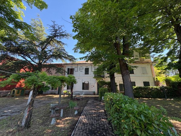 casa indipendente in vendita a San Salvatore Monferrato