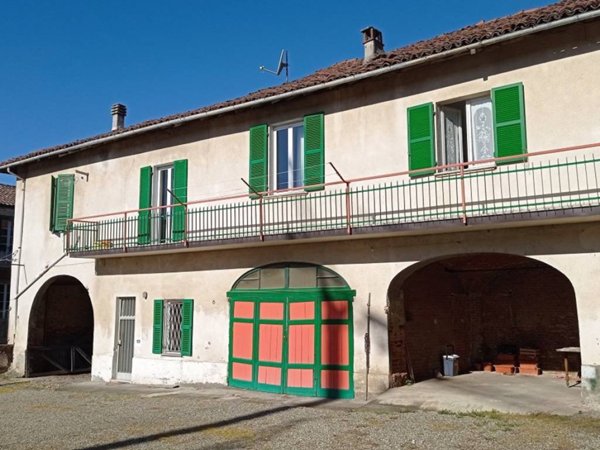 casa indipendente in vendita a San Salvatore Monferrato