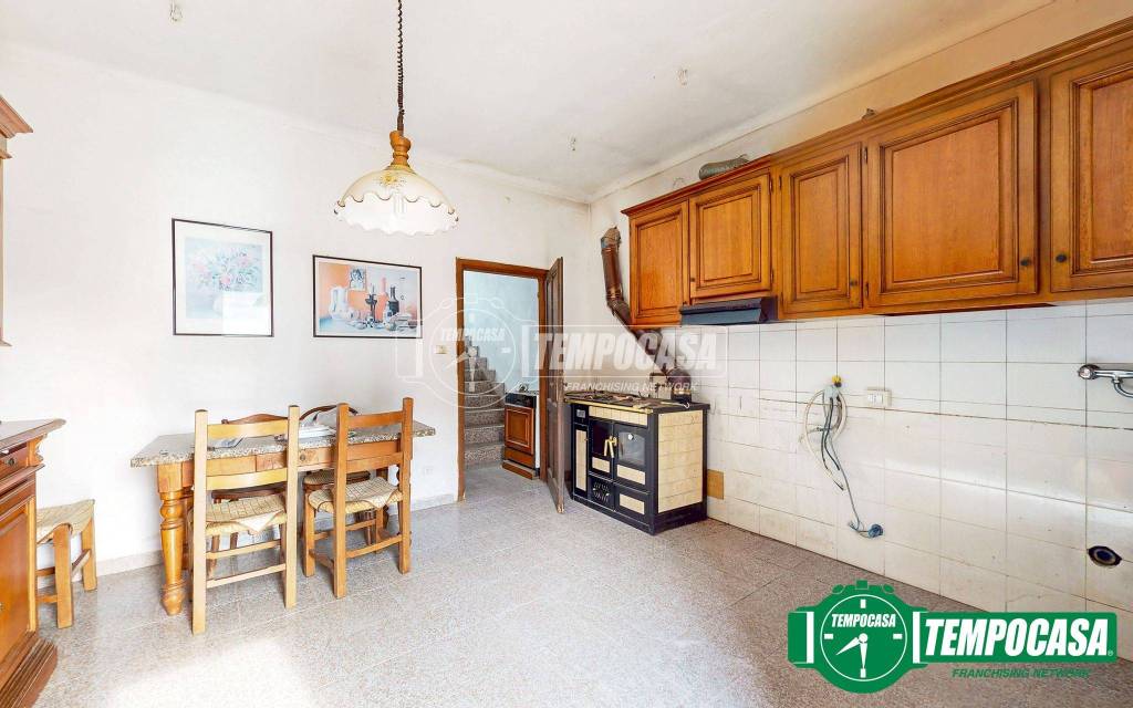 casa semindipendente in vendita a San Salvatore Monferrato
