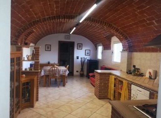casa indipendente in vendita a San Salvatore Monferrato