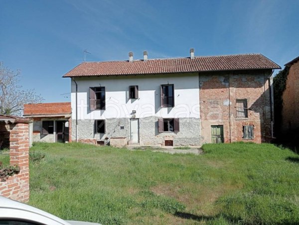 casa indipendente in vendita a San Salvatore Monferrato
