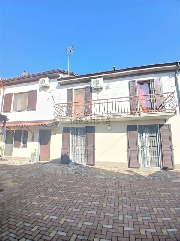 casa indipendente in vendita a San Salvatore Monferrato