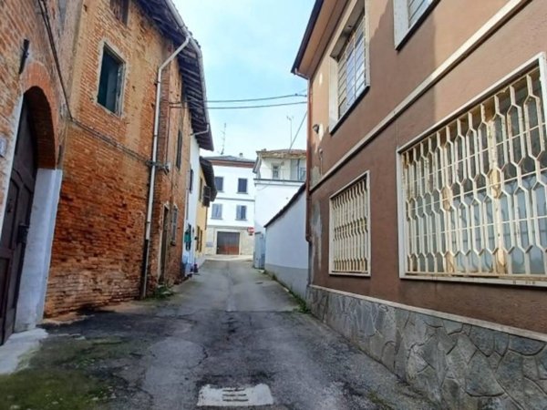 intera palazzina in vendita a San Salvatore Monferrato