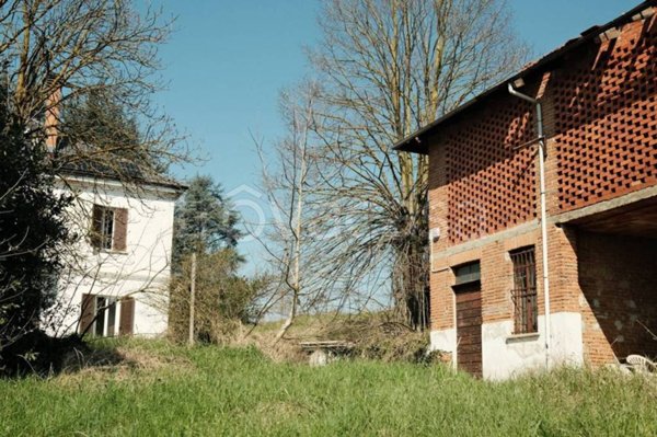 casa indipendente in vendita a San Salvatore Monferrato