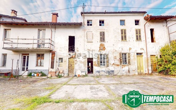 casa indipendente in vendita a San Salvatore Monferrato