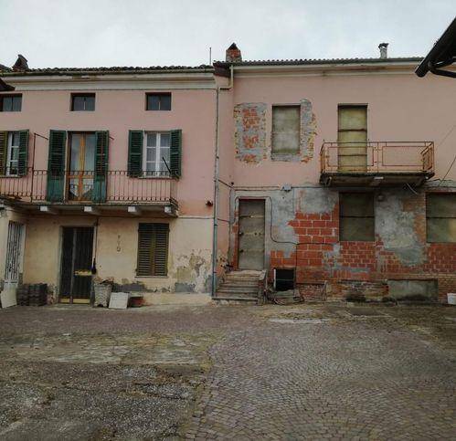 casa indipendente in vendita a San Salvatore Monferrato
