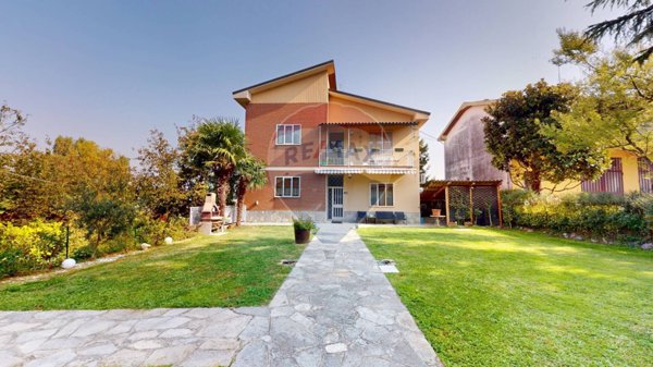 casa indipendente in vendita a San Salvatore Monferrato