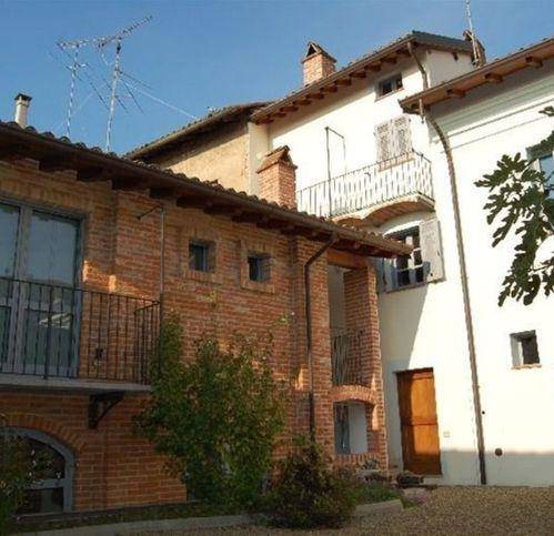 casa indipendente in vendita a San Salvatore Monferrato