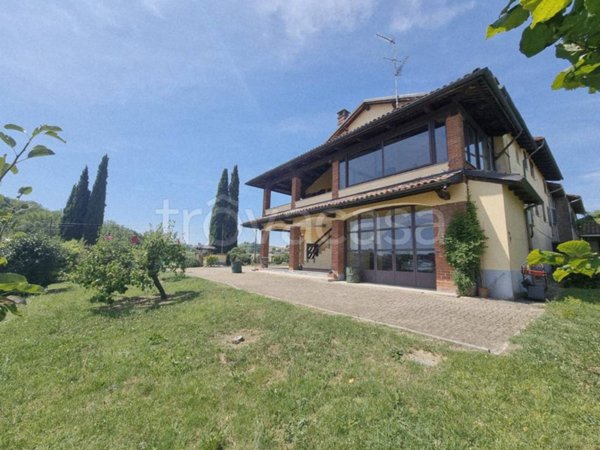casa indipendente in vendita a San Salvatore Monferrato in zona Valdolenga