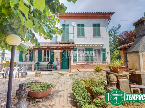 casa indipendente in vendita a San Salvatore Monferrato in zona Fosseto