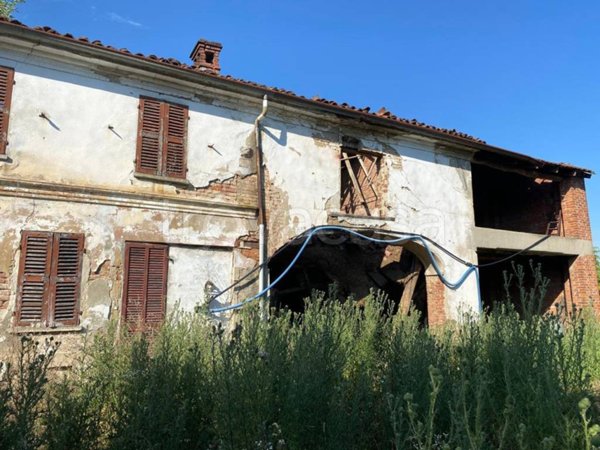 casa indipendente in vendita a San Salvatore Monferrato in zona Fosseto