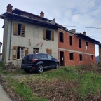 casa indipendente in vendita a San Sebastiano Curone in zona Marguata