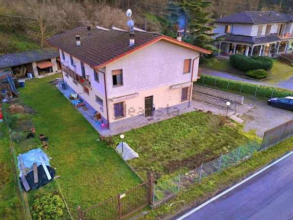 casa indipendente in vendita a San Sebastiano Curone