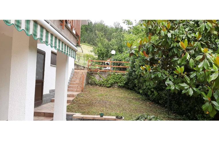 casa indipendente in vendita a San Sebastiano Curone