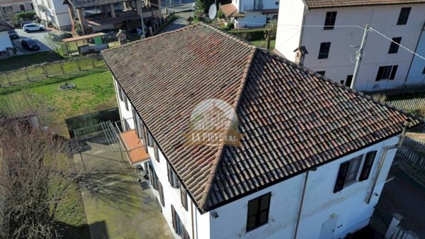 casa indipendente in vendita a Sarezzano in zona Palazzina