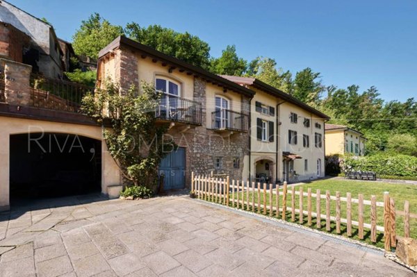 casa indipendente in vendita a Sarezzano in zona Rocca Grue