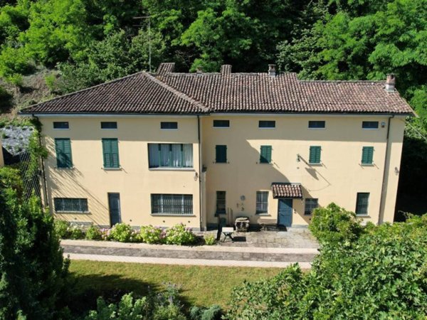 casa indipendente in vendita a Sarezzano