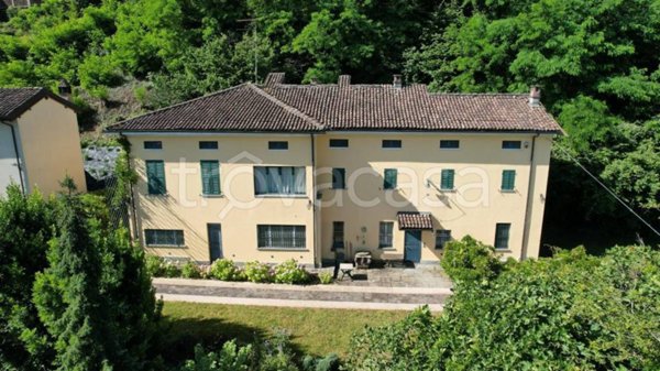 casa indipendente in vendita a Sarezzano