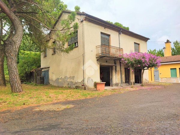 casa indipendente in vendita a Sarezzano