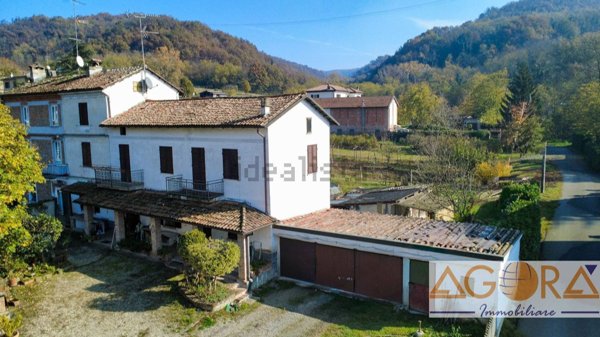 casa indipendente in vendita a Sarezzano in zona Palazzina