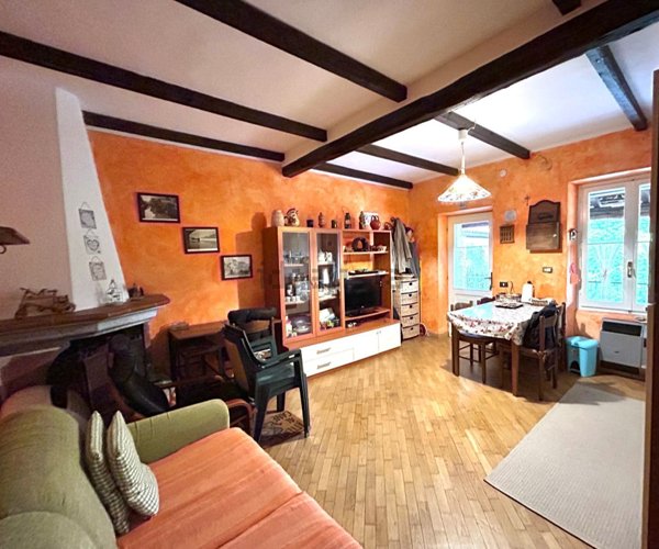 appartamento in vendita a Sarezzano in zona Palazzina