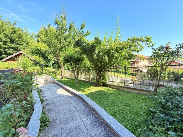 casa indipendente in vendita a Sarezzano in zona Rocca Grue