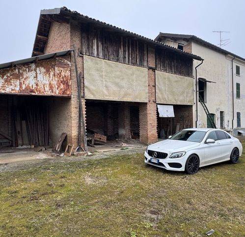 casa indipendente in vendita a Sarezzano