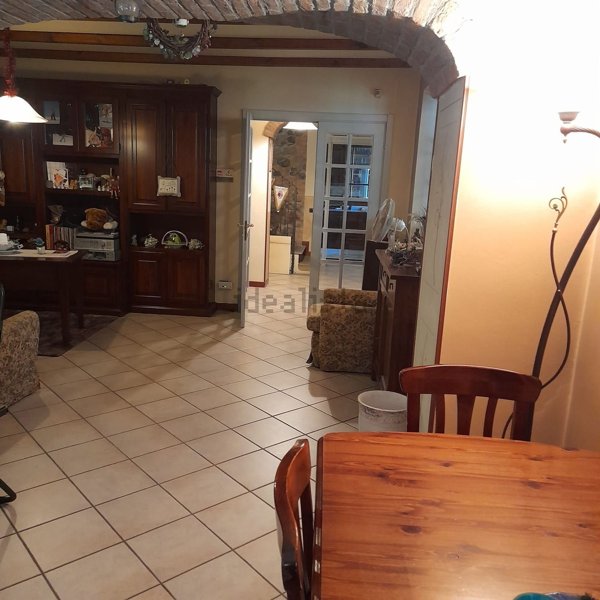 casa indipendente in vendita a Sarezzano