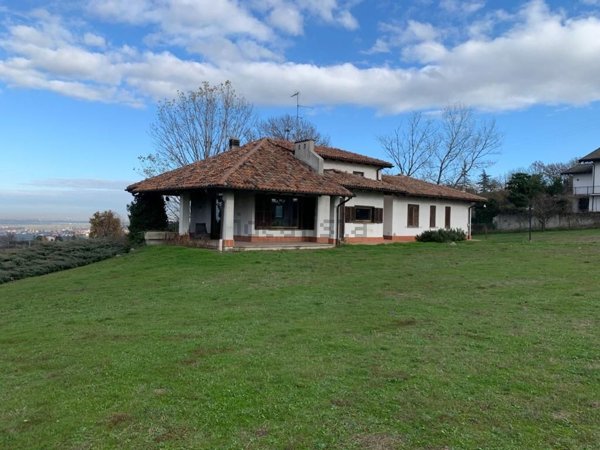casa indipendente in vendita a Sarezzano