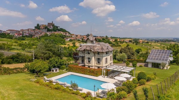 casa indipendente in vendita a Sarezzano in zona Baracca