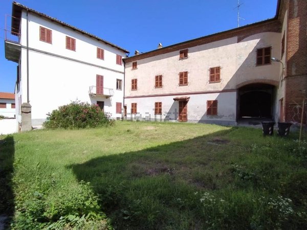 appartamento in vendita a Serralunga di Crea