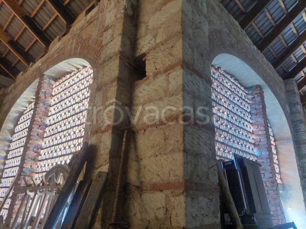 casa indipendente in vendita a Serralunga di Crea