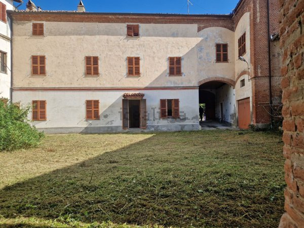appartamento in vendita a Serralunga di Crea