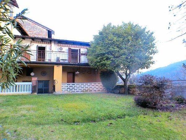 appartamento in vendita a Serralunga di Crea