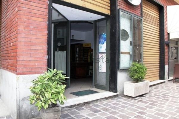 locale commerciale in vendita a Serravalle Scrivia