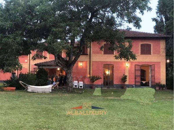 casa indipendente in vendita a Serravalle Scrivia