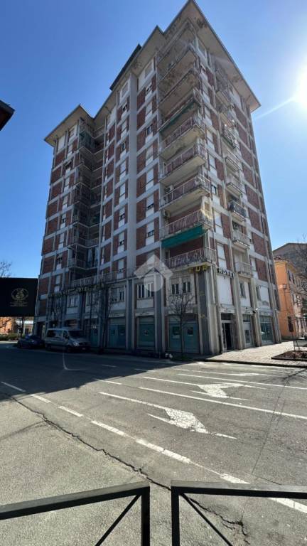 negozio in vendita a Serravalle Scrivia