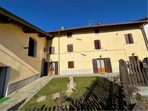 casa indipendente in vendita a Serravalle Scrivia