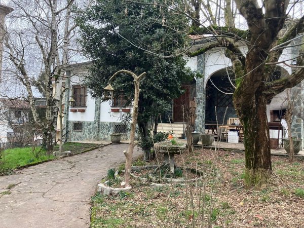 casa indipendente in vendita a Serravalle Scrivia