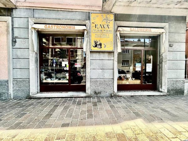 negozio in vendita a Serravalle Scrivia
