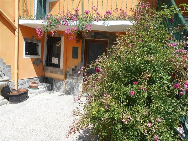 casa indipendente in vendita a Serravalle Scrivia