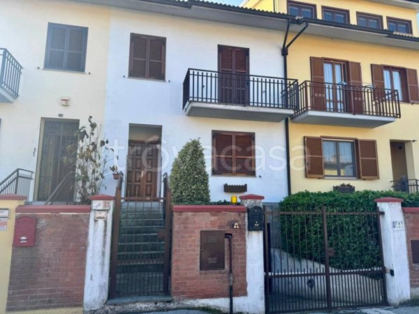 casa indipendente in vendita a Serravalle Scrivia