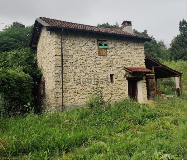 casa indipendente in vendita a Serravalle Scrivia