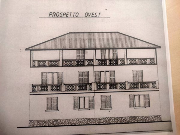 casa indipendente in vendita a Serravalle Scrivia