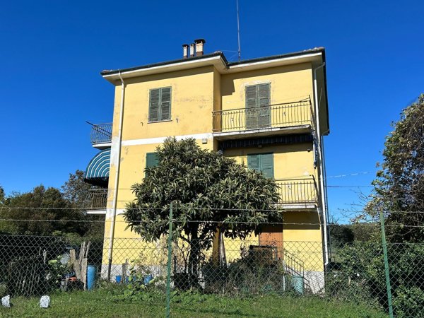 casa indipendente in vendita a Serravalle Scrivia