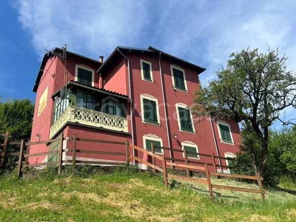 casa indipendente in vendita a Serravalle Scrivia