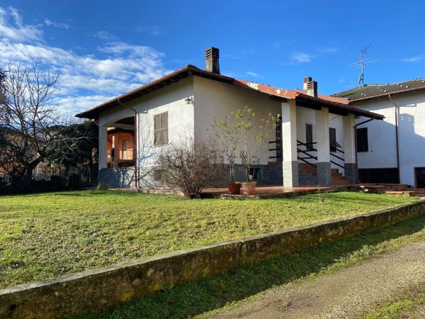 casa indipendente in vendita a Serravalle Scrivia